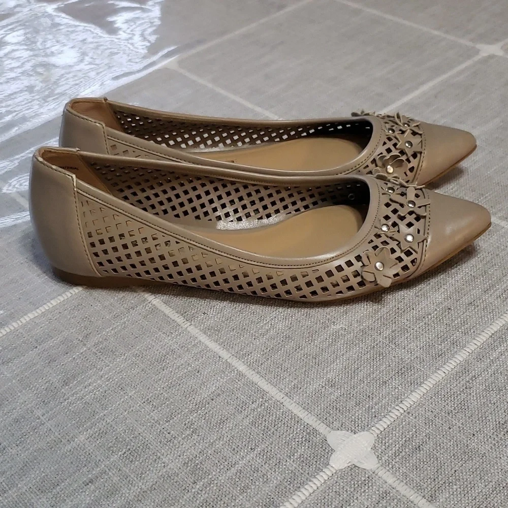 AUDREY Brooke Lilith Flat, Size 6M